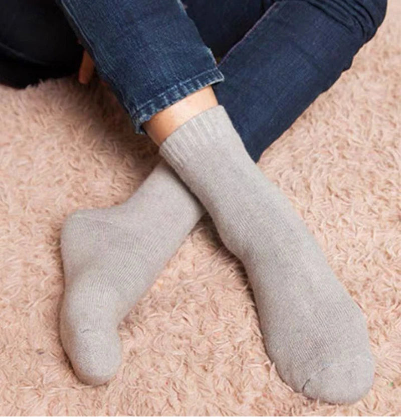 Pack de 5 Pares de Calcetines Gruesos de Invierno – Diseño Liso y Térmico