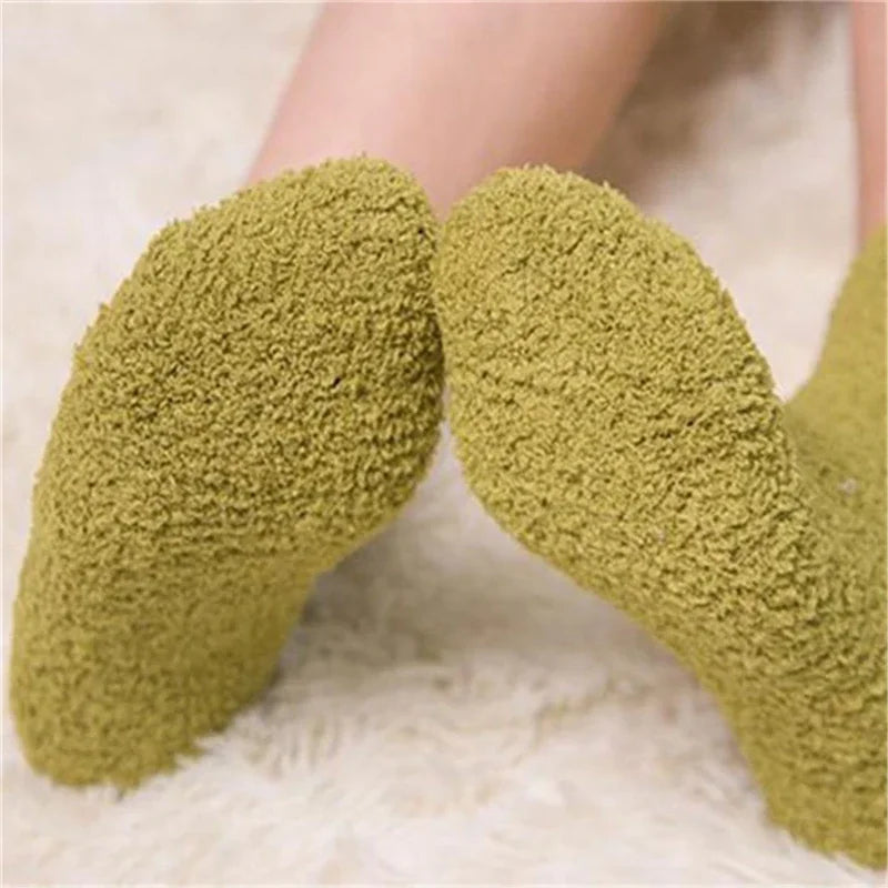 2 Pares | Calcetines térmicos de coralina para mujer – Suaves, cálidos y cómodos