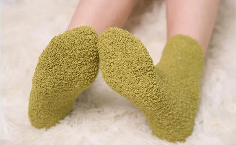 2 Pares | Calcetines térmicos de coralina para mujer – Suaves, cálidos y cómodos