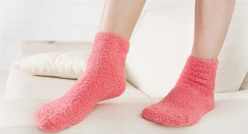2 Pares | Calcetines térmicos de coralina para mujer – Suaves, cálidos y cómodos