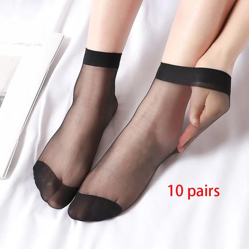 Pack de 10 pares de calcetines tipo seda para mujer – finos, frescos y elegantes